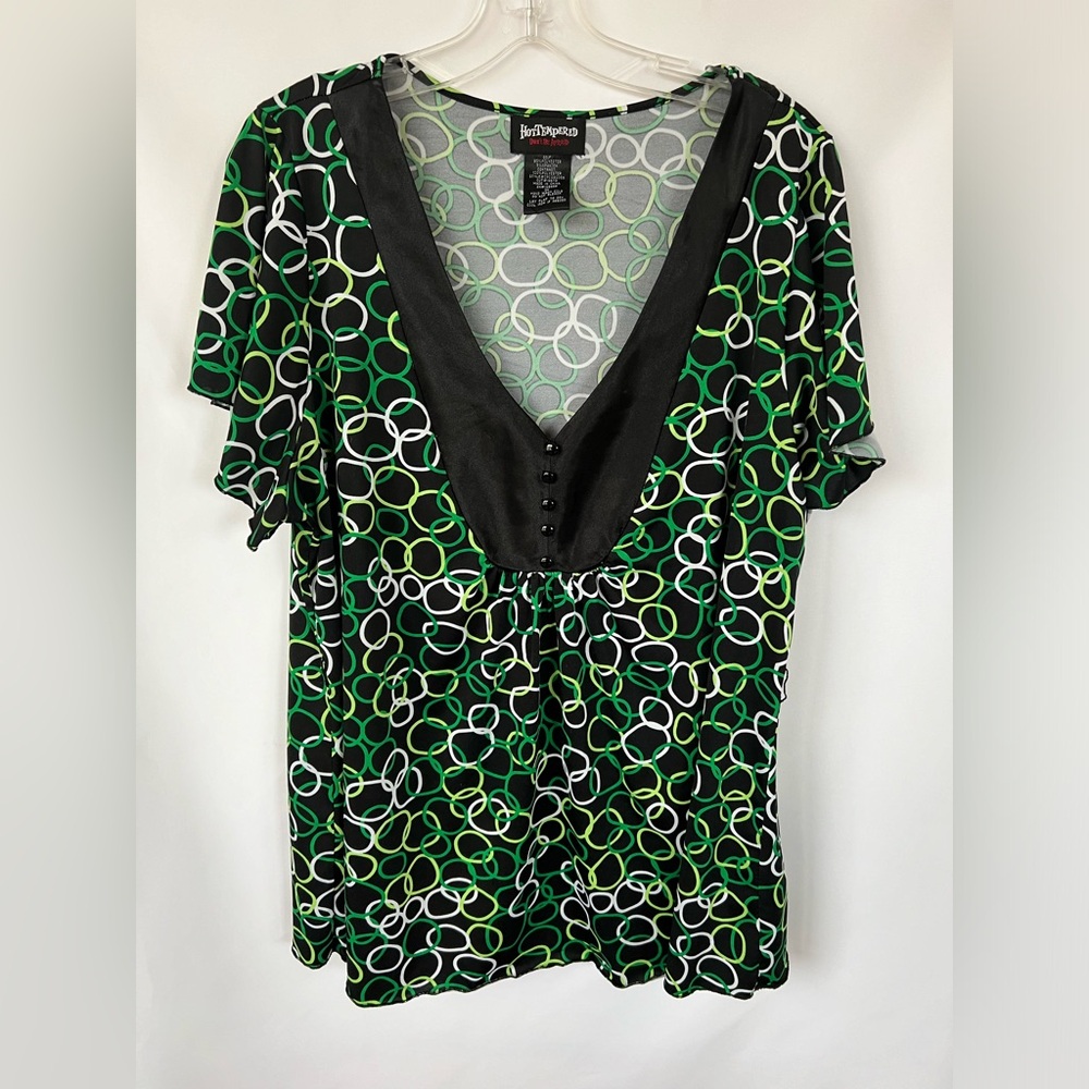 Hot Tempered V-Neck Geometric Print Cap Sleeve‎ Button Accent Blouse Size 3X